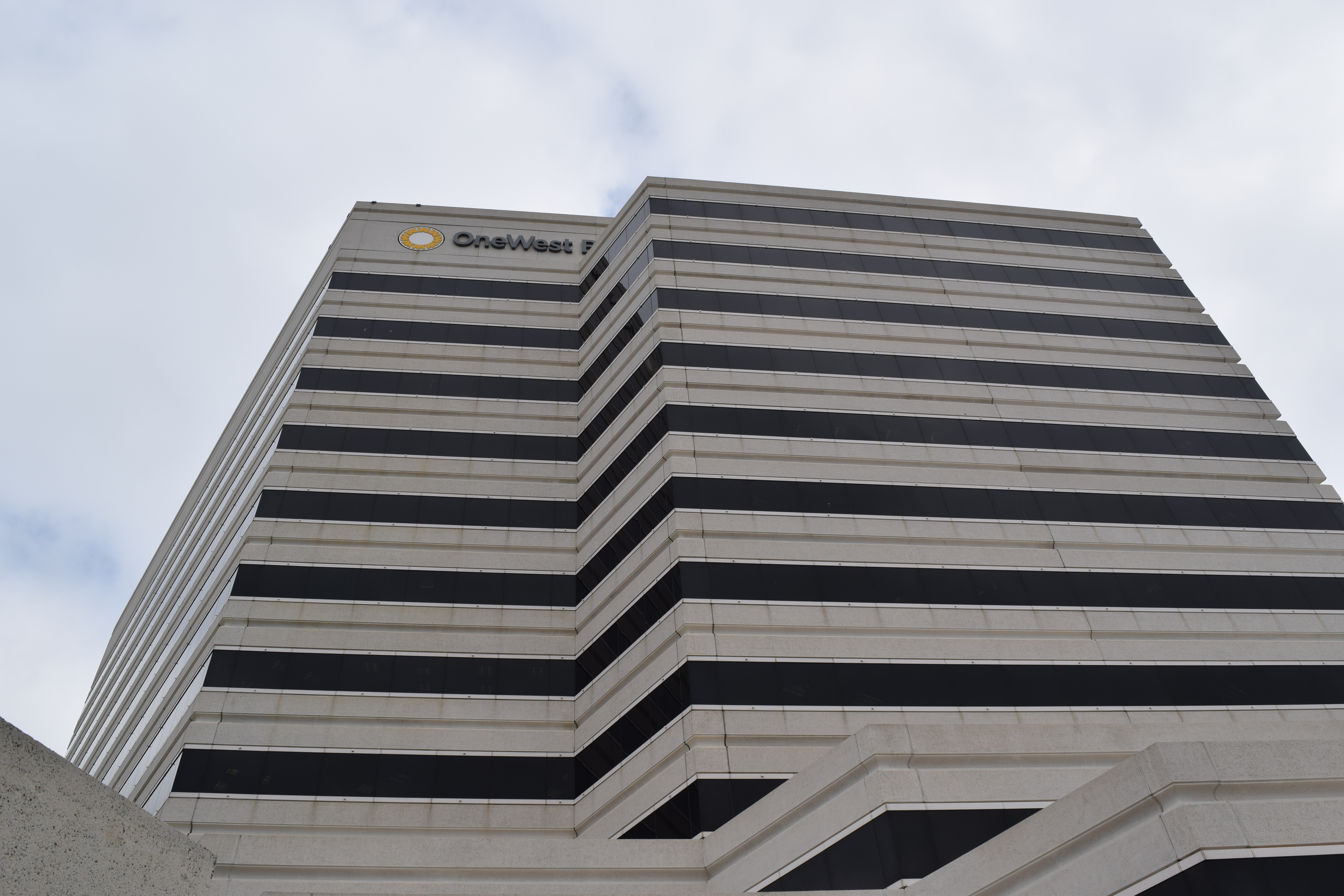 EC (イーシー) 学校詳細