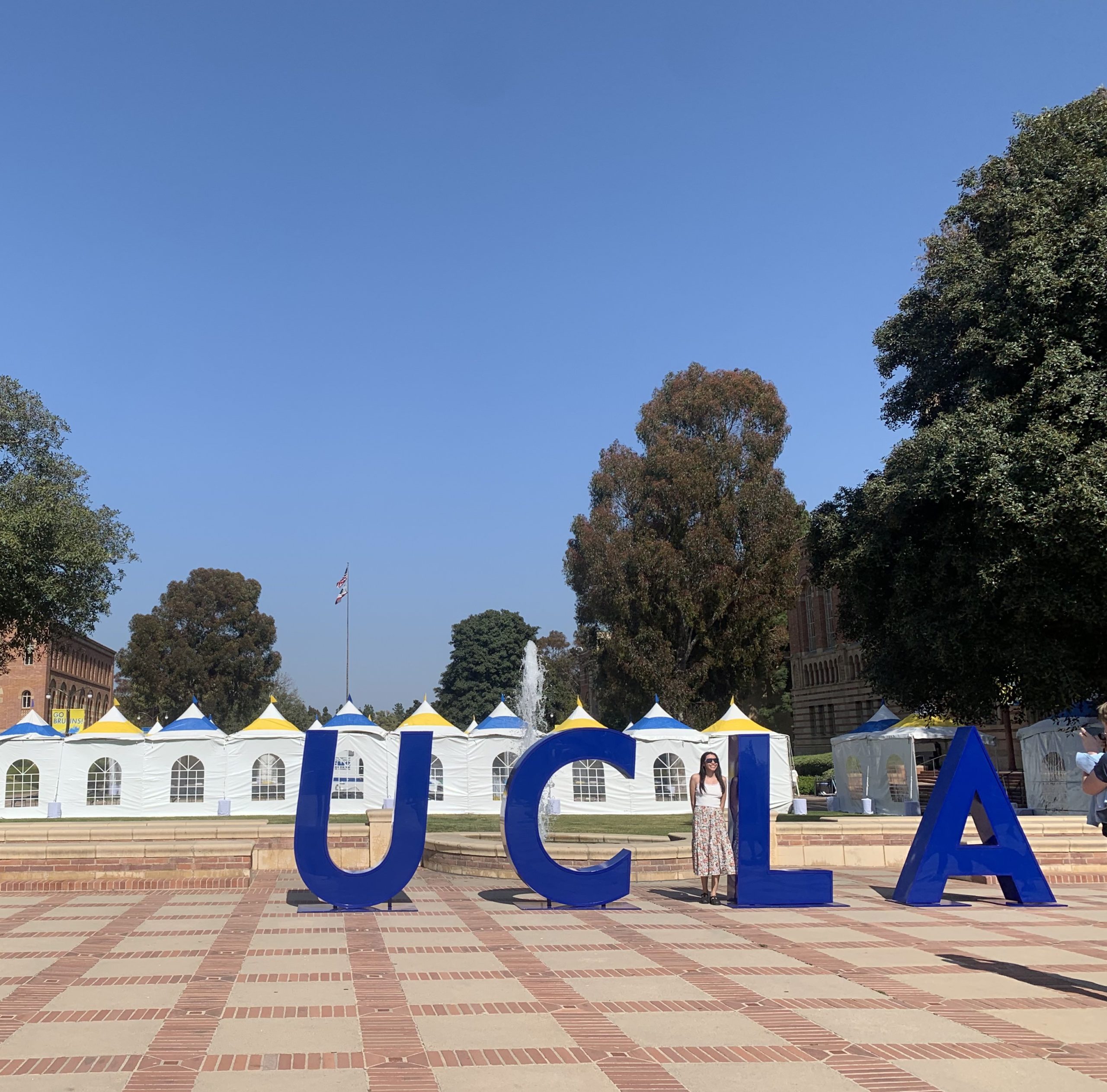 名門UCLAの大人気キャンパスツアーに潜入!見どころ解説
